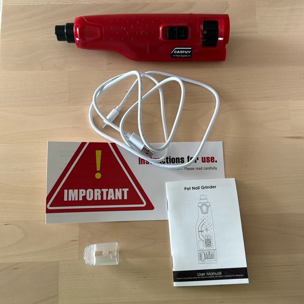 NWOT Casfuy Quiet Pet Nail Grinder - Red